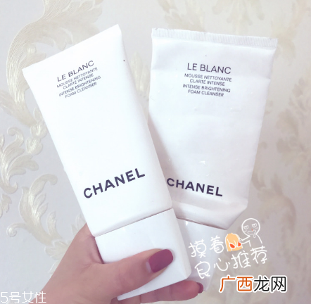 香奈儿美白洗面奶好用吗？摸着良心推荐