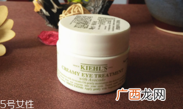 适合年轻女生的眼霜有哪些？6款轻龄肌开架眼霜