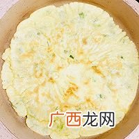 补钙小葱鸡蛋饼