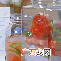 草莓柠檬茉莉茶