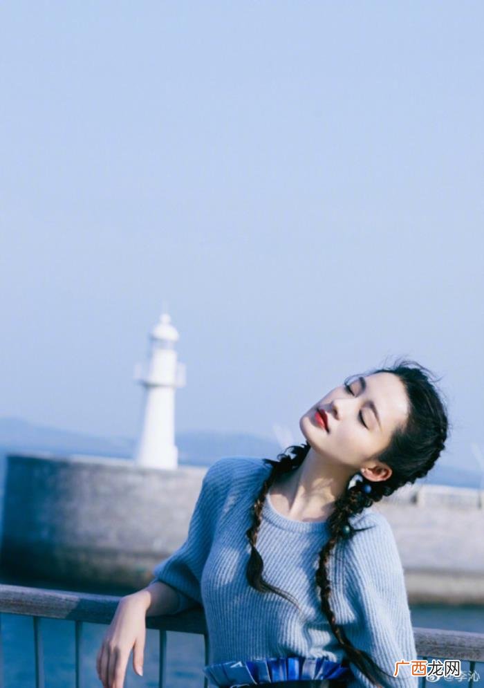 李沁可爱照，李沁双马尾太可爱