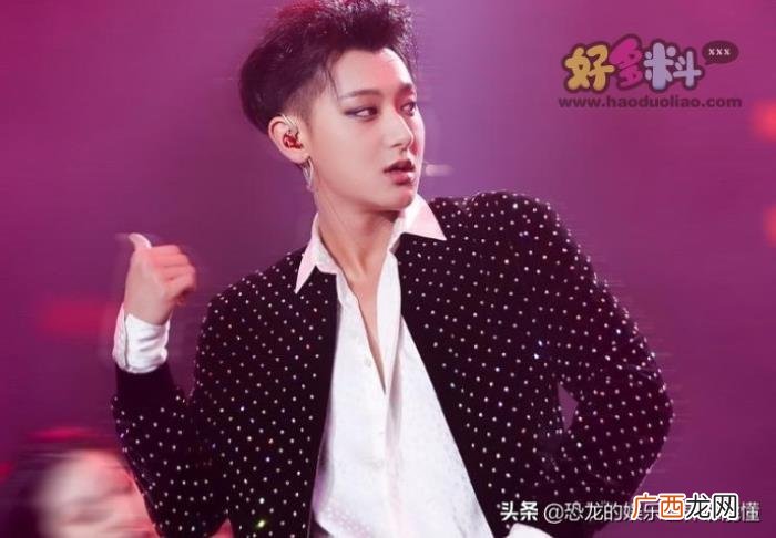 黄子韬爱李知恩,李知恩和黄子韬认识吗