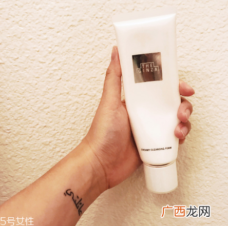 cpb 黑ba the ginza洗面奶哪个更好用？低调的贵妇系列