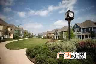 达拉斯浸会大学什么时候建立的（达拉斯浸会大