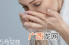 洁面乳和洗面奶是一种产品吗？洗面奶适合干皮