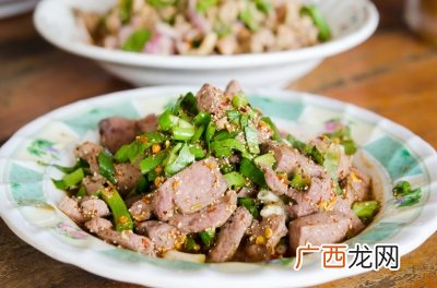 吃什么食物会导致胆固醇高