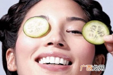 眼睛肿是什么原因?怎么快速消肿