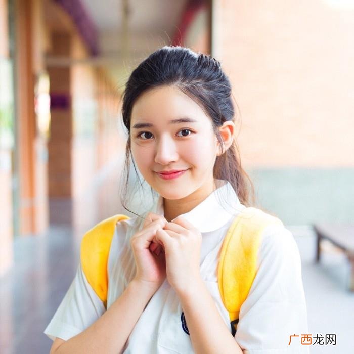 孩子气与成熟并存的女人，这几个生肖女虽然外表很成熟