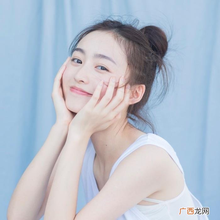 孩子气与成熟并存的女人，这几个生肖女虽然外表很成熟