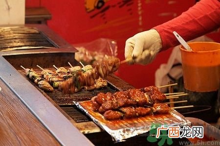 放屁又臭又响是怎么回事?居然是这里有问题