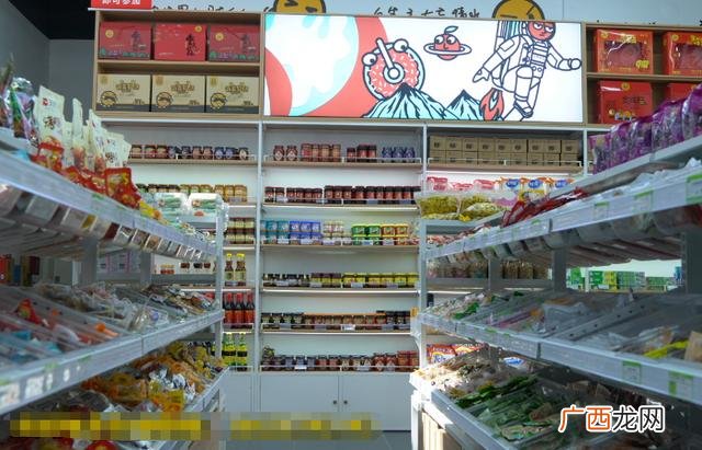 新手开零食店,开店需要具备什么条件