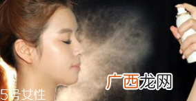 防晒喷雾为什么用得那么快？喷够多才有用