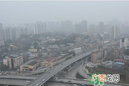 雾霾天怎么呼吸最健康?雾霾天怎么呼吸最护肺?