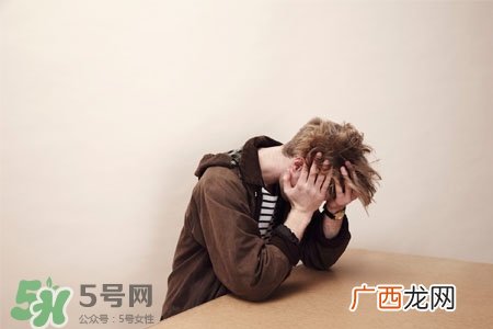 春天怎么预防抑郁症的发生？春天如何预防抑郁症的发作？