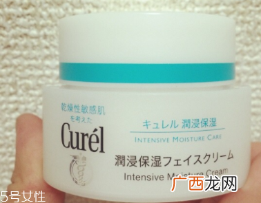 Curel乳霜早晚都能用吗？夜间用最好