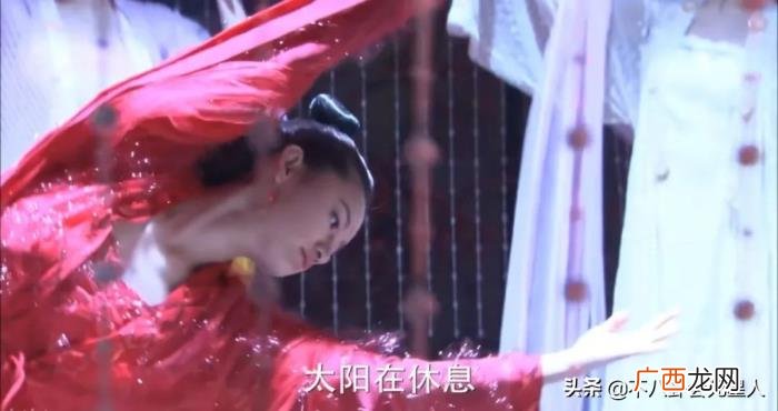 佟丽娅漂亮还是杨幂，杨幂美过佟丽娅