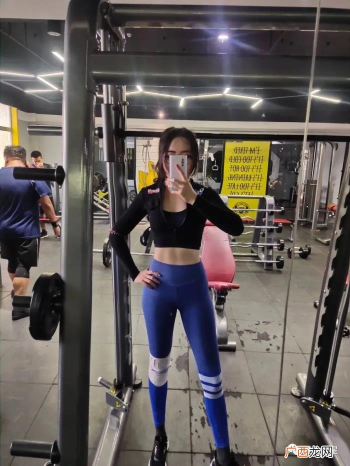 女生健身运动图片，健身的女生有多美