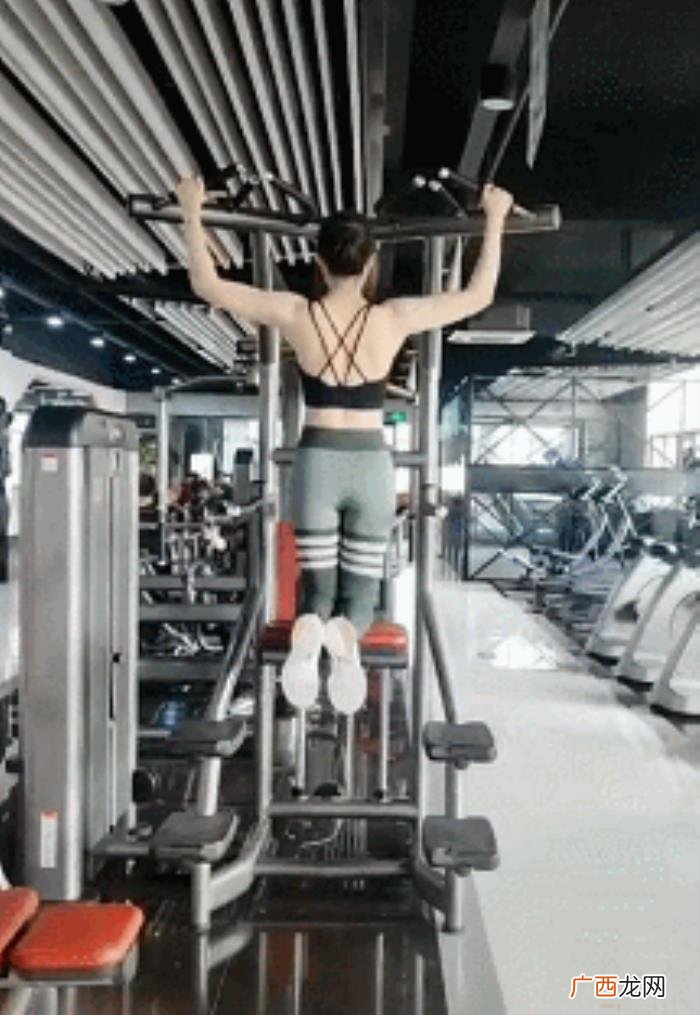 女生健身运动图片，健身的女生有多美