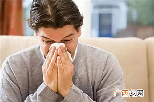 两个鼻孔都堵住了怎么回事鼻塞晚上睡觉要注意什么