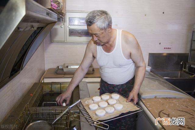 加盟店靠谱吗是真的吗 我想开快餐加盟店