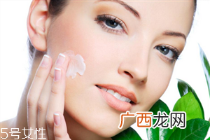 面霜的作用 保湿霜和保湿乳液的区别