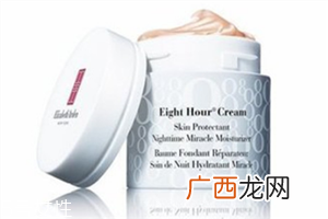 雅顿面霜好用吗？面霜按摩效果更佳