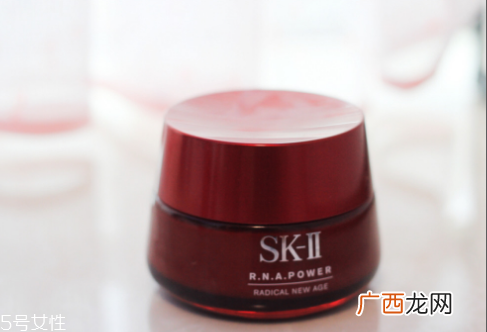 sk2大红瓶跟小红瓶哪个好用 sk2大红瓶面霜成分