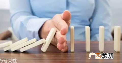 痛风得病为什么低龄化？过量饮用含糖饮料