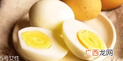 痛风得病为什么低龄化？过量饮用含糖饮料