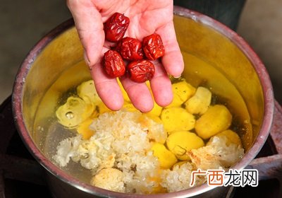 栗子是怎么长出来的开花结果取果仁