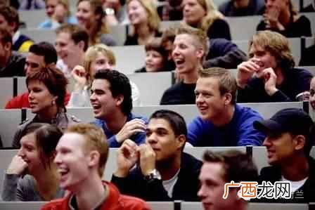阿姆斯特丹自由大学往年排名多少（阿姆斯特丹