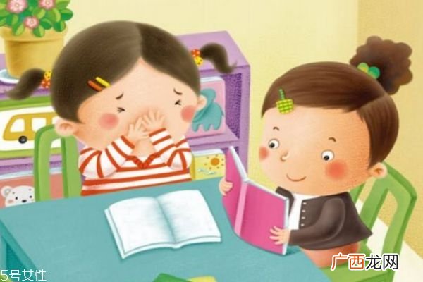 天冷为什么容易打喷嚏呢打喷嚏有什么危害呢