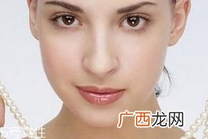美白精华的原理是什么？三类美白精华分析