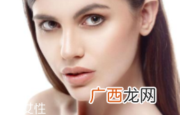 美白精华的原理是什么？三类美白精华分析