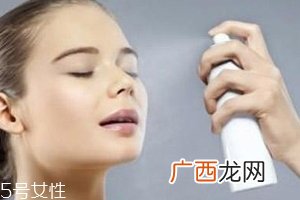 补水贴片面膜适合什么肤质？不分肤质