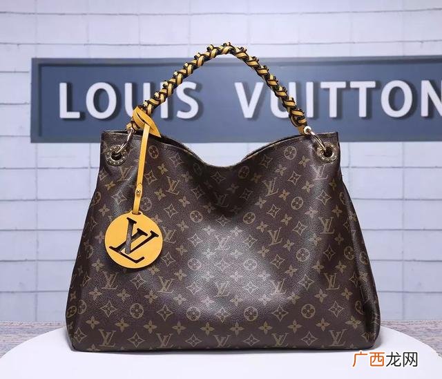 原单包包网站,一比一奢侈品原单货源是什么意思
