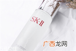 sk2神仙水味道臭正常吗？这是发酵的原本味道