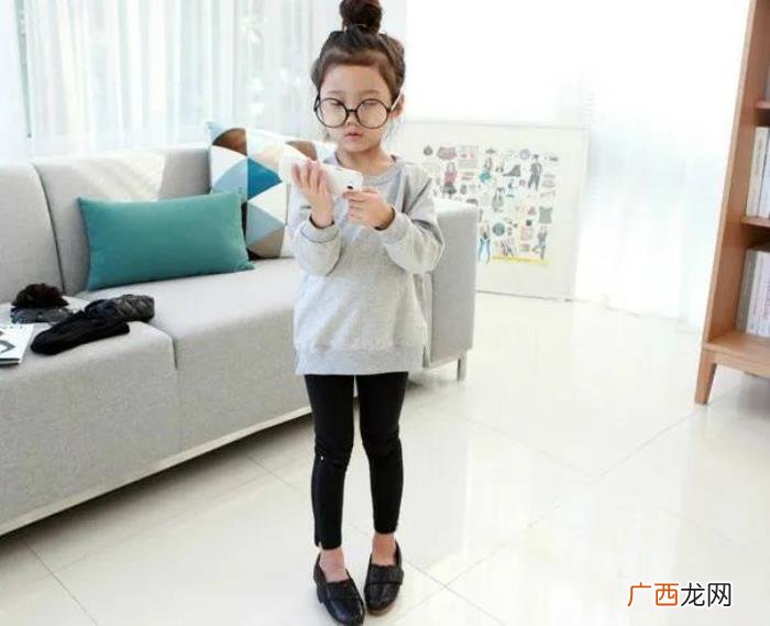 离婚孩子跟谁比较好 离婚女儿跟谁比较好