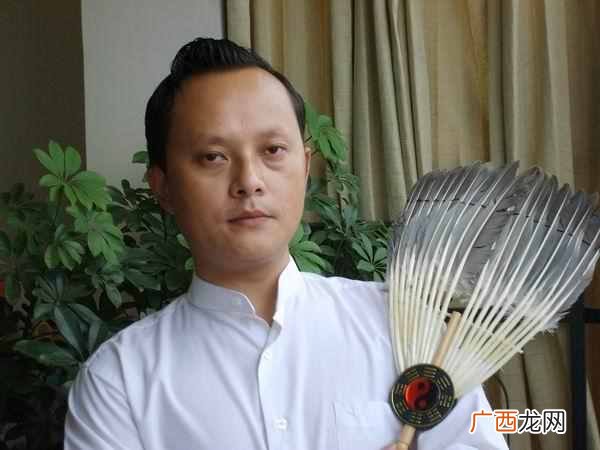 护肤产品店名叫什么好（轻松给化妆品店铺起名