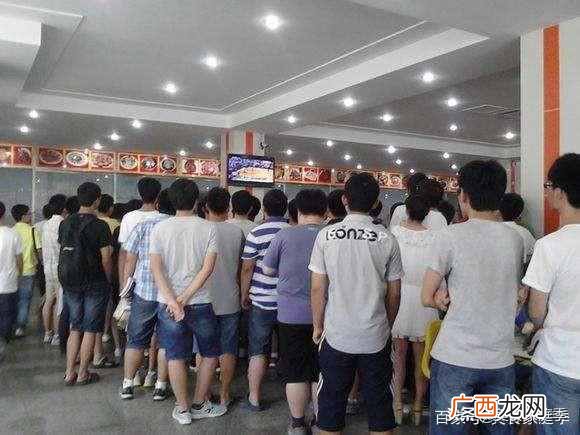 适合在学院餐厅的菜单 在学院餐厅卖什么好