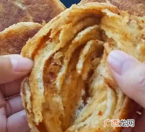 烧饼用的蓬松剂是什么意思（烧饼蓬松酥软的技
