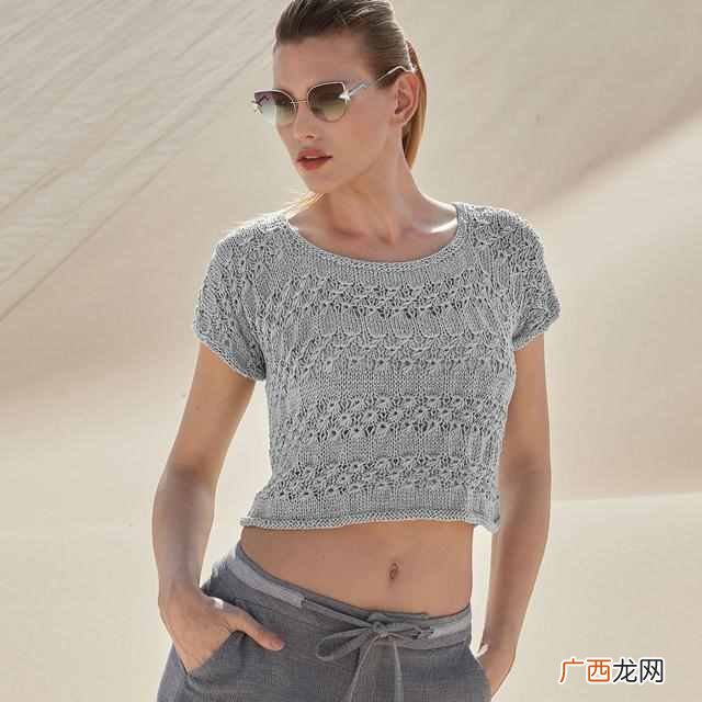 让你既减龄又时髦! 夏季什么短袖好看