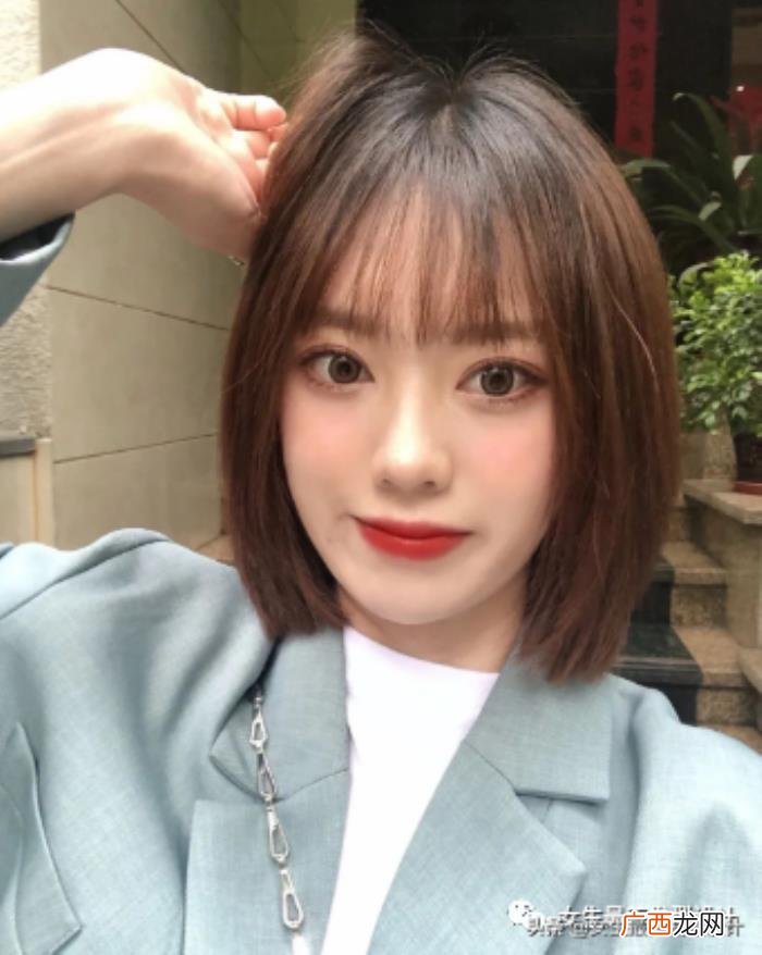 适合发量多些的妹子 发量多适合什么发型