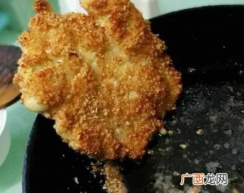 鸡排腌制是用什么配料（自己在家怎么做鸡排好
