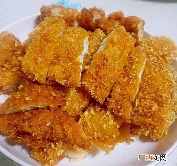 鸡排腌制是用什么配料（自己在家怎么做鸡排好