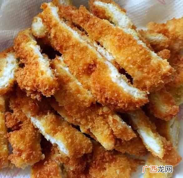 鸡排腌制是用什么配料（自己在家怎么做鸡排好