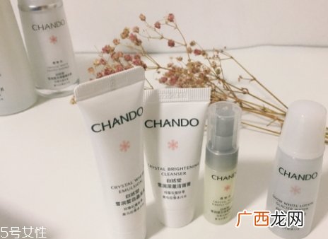 自然堂雪润皙白系列适合什么年龄