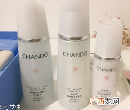 自然堂雪润皙白系列价格表