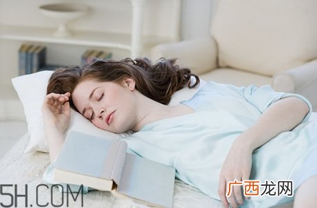 面霜什么时候用最好？保湿面霜哪个牌子好用？