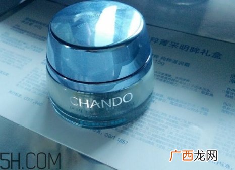 自然堂雪域精粹系列适合多大年龄 年轻干燥肌肤的选择